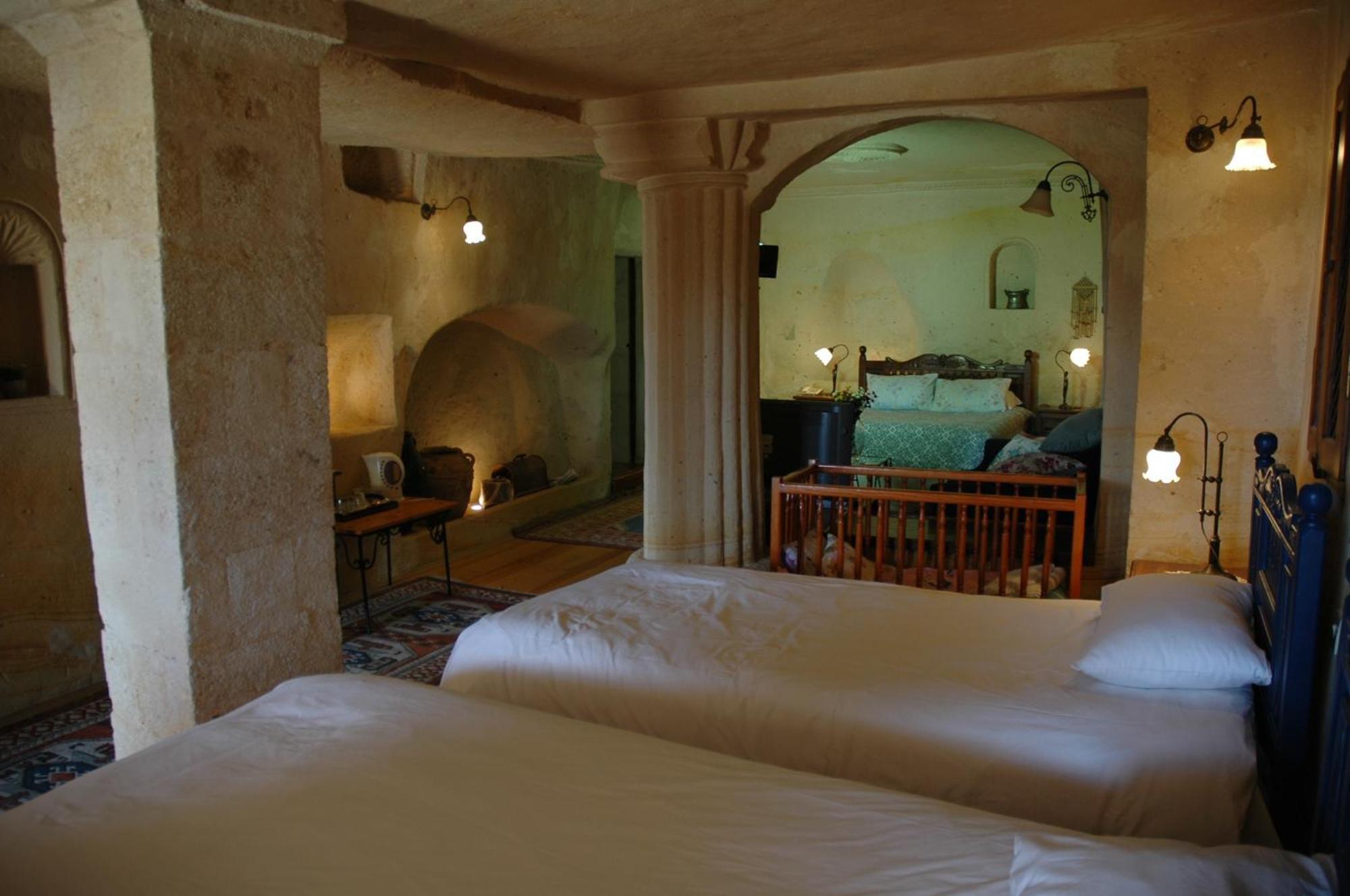 אורגופ Elkep Evi Cave Hotel מראה חיצוני תמונה