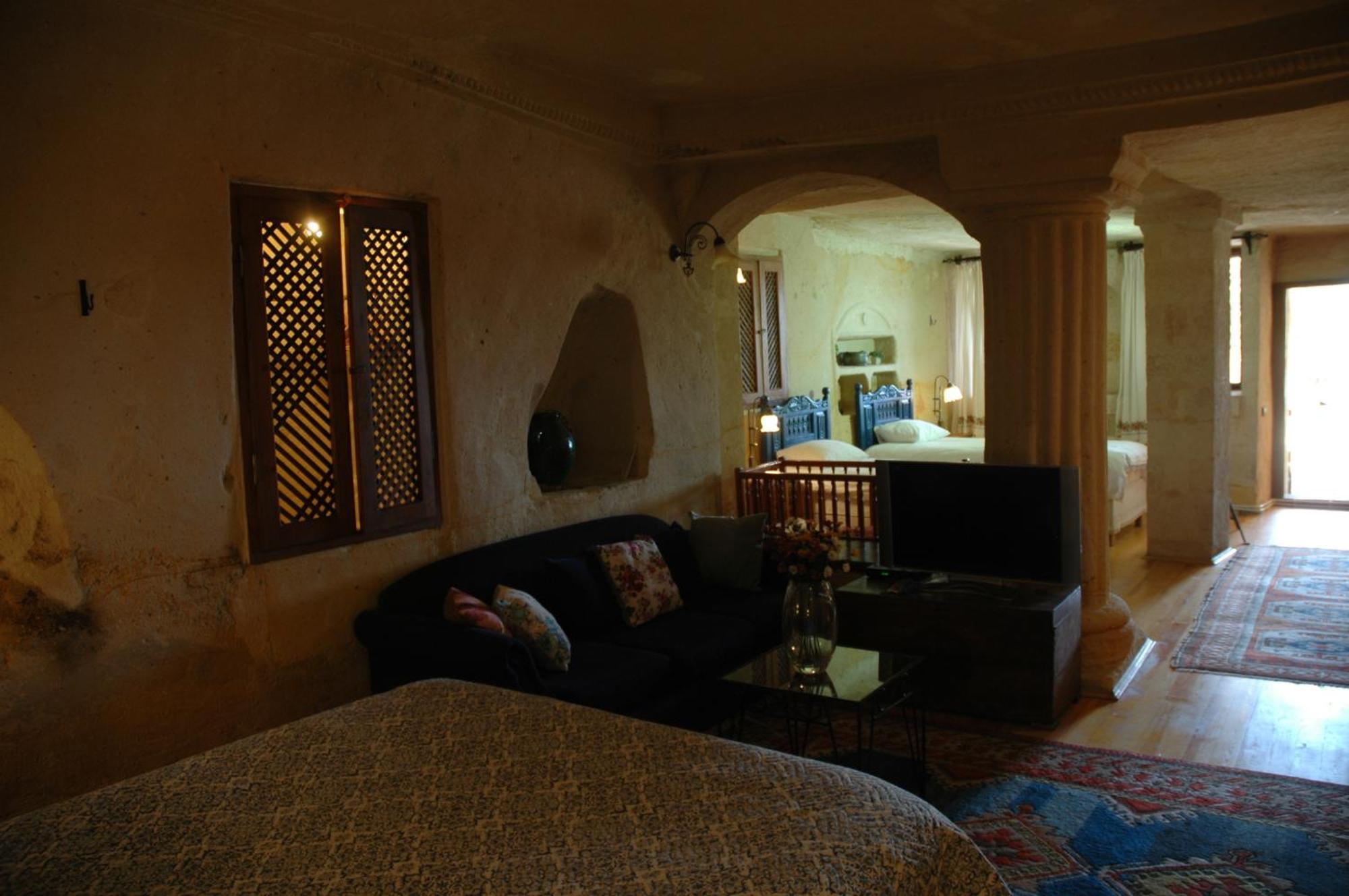 אורגופ Elkep Evi Cave Hotel מראה חיצוני תמונה